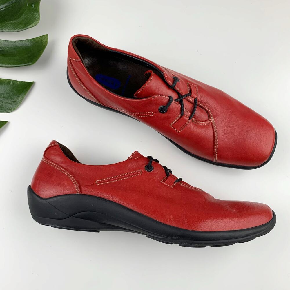 Women's Red Leather Shoes